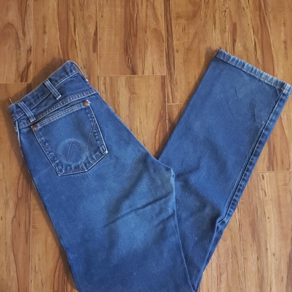 Men's Wrangler Jean's size 33x36 - Picture 3 of 4